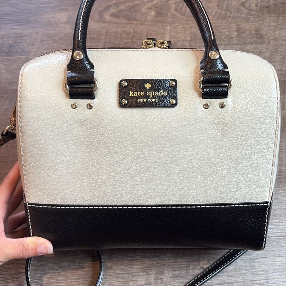 Kate Spade Black and White Satchel - Picture 2 of 14